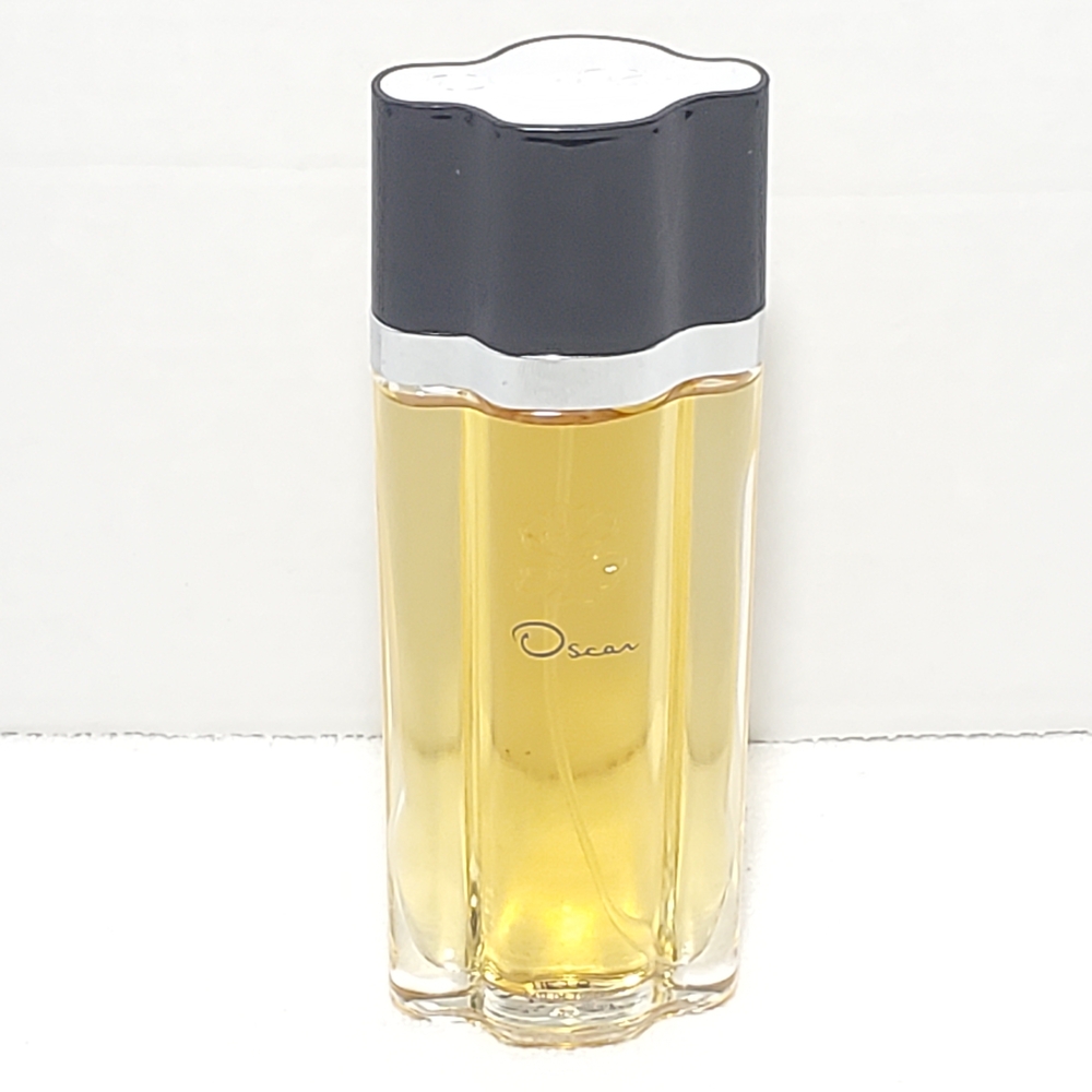 Oscar by Oscar de la Renta Eau de Toilette Natural Spray 3.4 oz Perfume Women's - Picture 1 of 8
